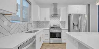 357 Crate Ave Gallery 9