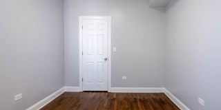 4837 W Monroe Street Gallery 13