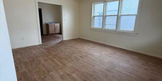 2423-2425 South 28th Street - 2423 2423-2425 South 28th Street - 2423 Gallery 2