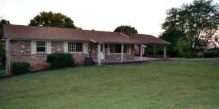 6000 Apache Trail Gallery 1