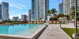 350 South Miami Avenue Gallery 19