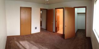 One Block from CWU! Gallery 6
