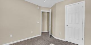 Charming 3-Bed Townhome in Prime Richmond Hill Location! Gallery 28
