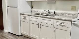 2010 Lathrop St Gallery 6