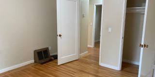 Epic REA-Great 1 BR/1 BA Unit in a S/S Duplex Gallery 20