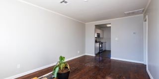 Beautiful Brookside duplex unit - NO PETS Gallery 27