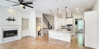 1867 Gordon Manor NE Gallery 12