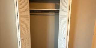 River Walk Apartments Gallery 44