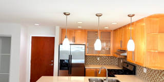 Fantastic Spacious 2 bed 2 bath condo in prime Sherman Oaks - Studio City with Pool and Gym! Gallery 9