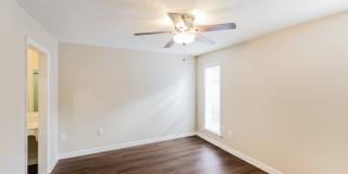 1626 Edgewood Place Gallery 6
