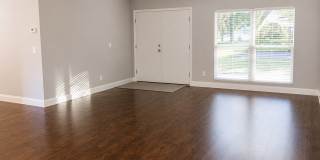 Recently renovated home in great neighborhood close to schools, parks, and shopping Gallery 6