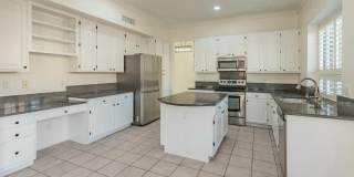 5610 W Gail Drive Gallery 36