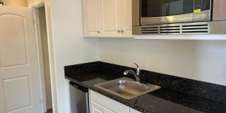Murrieta 1 Bedroom Casita with Private entrance Gallery 4