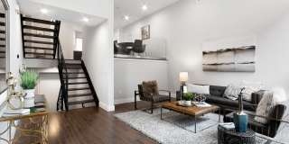 1321 S WOODSTOCK Street Gallery 3
