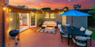 723 Arenas Gallery 47