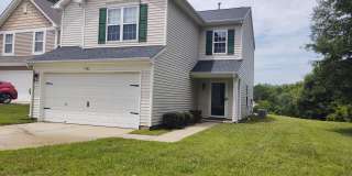 Pristine 2-Story Home in Laurel Valley! Gallery 1
