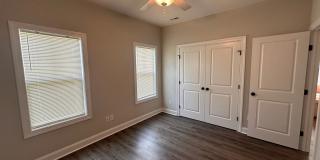 2 Bedroom 2 Bathroom Home Gallery 7