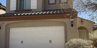 Spacious 3 Bed, 2.5 Bath Home in Gated Versante Community Spacious 3 Bed, 2.5 Bath Home in Gated Versante Community Gallery 1