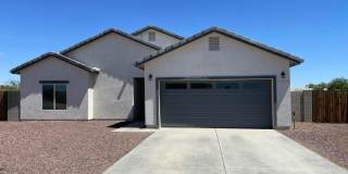 Wonderful 3 Bed 2 Bath Home in Arizona City Gallery 1