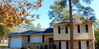 4 Bedrooms & 2.5 Bathrooms Gallery 1