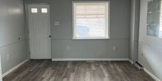 Single Family Home in the City of Reading - 3 Private Bedrooms Gallery 4