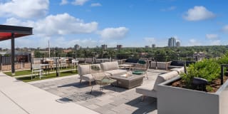 AMLI Broadway Park Gallery 16