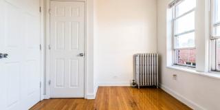 8200-04 S Ingleside Ave Gallery 8