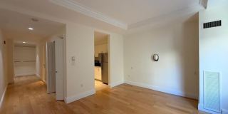 1 Huntington Ave unit: 310 Gallery 9