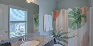 Brand New Townhouse Community in Blacksburg! - FURNISHED Gallery 19