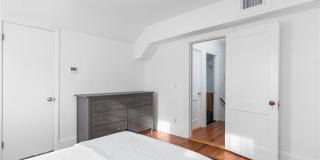 420 Wayland Avenue Gallery 23