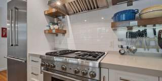 302 NW 16th Street Gallery 18