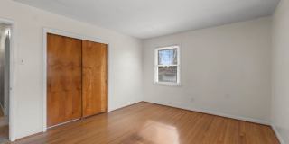 House Close To Campus! Gallery 19