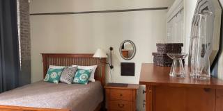 Piedmont Leaf Lofts - Brown Prizery Gallery 7