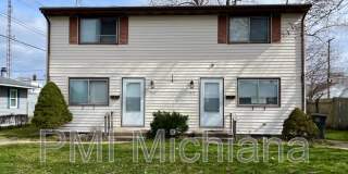 4414 Huron Cir Gallery 1