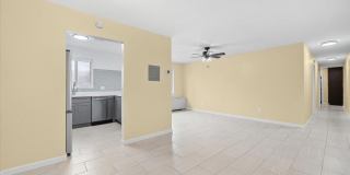 9734 NW GLEN Avenue Gallery 4