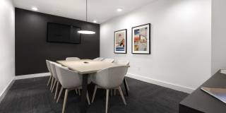 36 Comal Street Gallery 10