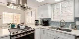 26414 S Lakemont Drive Gallery 1