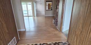 4-Bed, 2.5-Bath House w/2-Car Garage & Pool Gallery 15