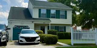 Beutifully updated 4 bed 2.5 bath home with large yard! Gallery 1