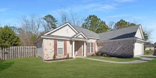 Savannah Sweetwater Station 3-Bed Home with Patio  Large Yard Gallery 4