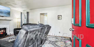 1839 Edgewood Avenue Gallery 14