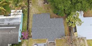 1425 NW 10th Pl Gallery 15