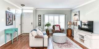 7245 Worsley Way Gallery 1