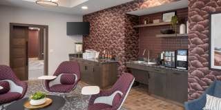 Edison at Woodbury Gallery 7