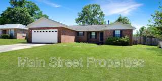 323 Twisted Oak Drive Gallery 1