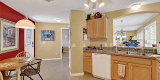 1808 PEACHTREE AVENUE Gallery 17