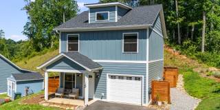 North Asheville 3-Bedroom Home with Fenced-In Yard Near Upcoming Taylor's Wave Gallery 29