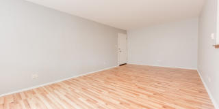 316 MARENGO Avenue Gallery 3