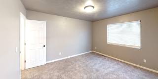 SPACIOUS 3 BEDROOM TOWNHOME!! SPACIOUS 3 BEDROOM TOWNHOME!! Gallery 10
