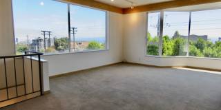 2 Story Condo with Parking, Views and Outdoor Space! Gallery 4